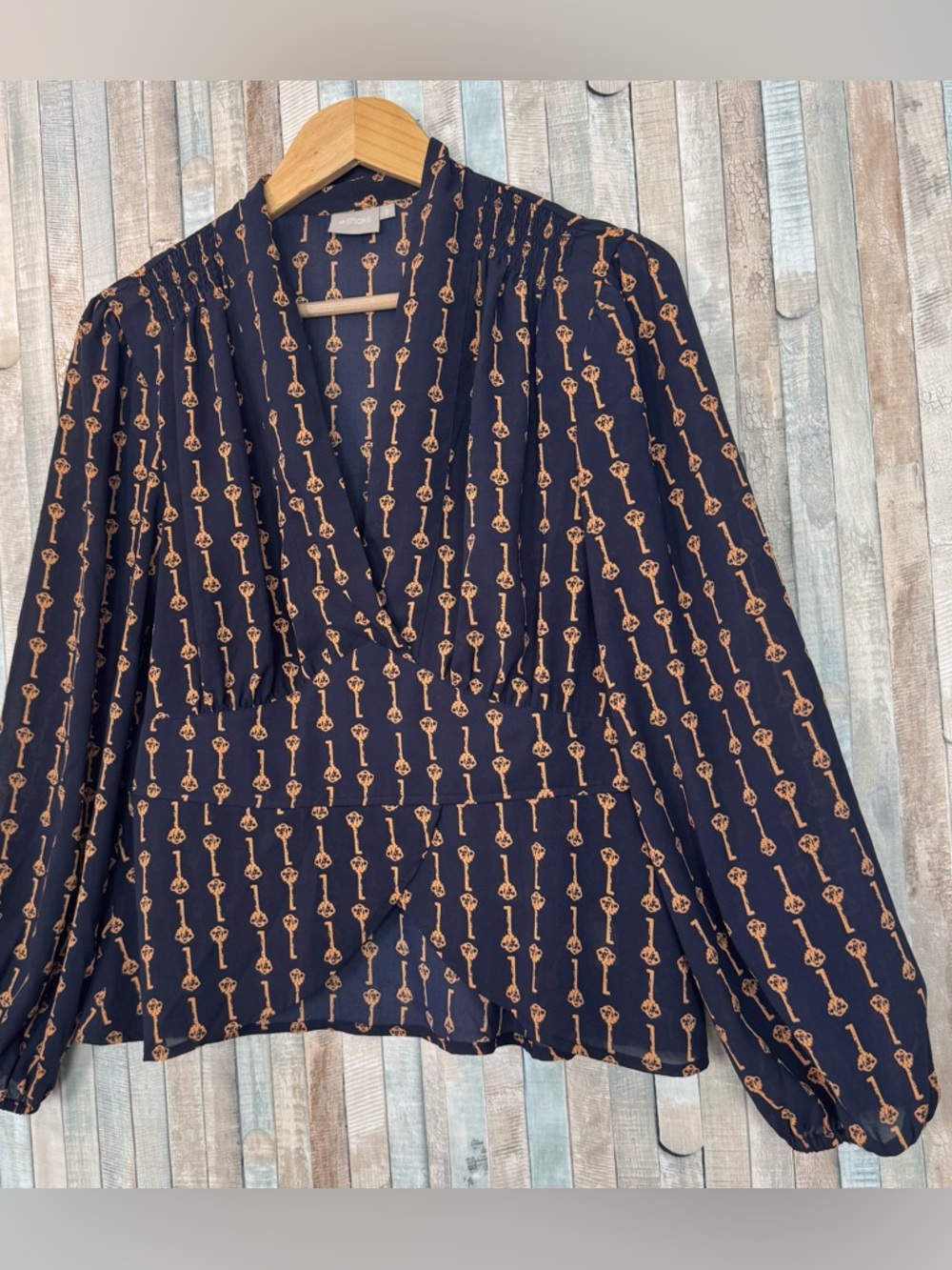 Eshakti L 14 Retro Key Novelty Print Top Blouse V Neck Surplice Tulip Peplum